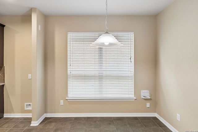 7903 Headwaters Trl, San Antonio, TX 78254