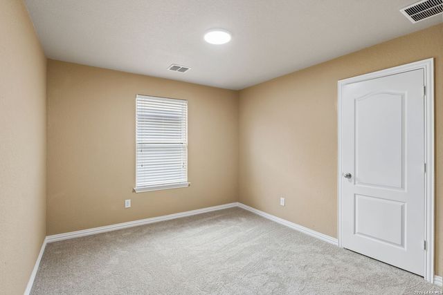 7903 Headwaters Trl, San Antonio, TX 78254