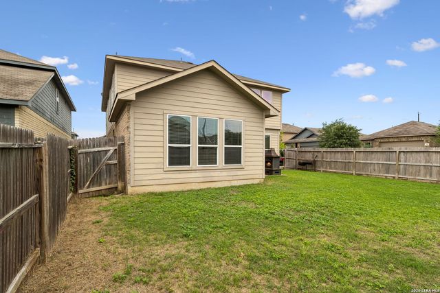 7903 Headwaters Trl, San Antonio, TX 78254