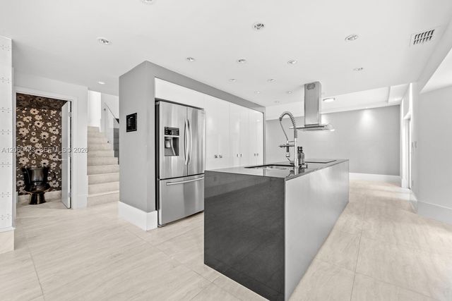 1830 Chucunantah Road, Miami, FL 33133