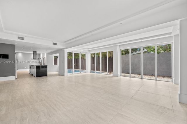 1830 Chucunantah Road, Miami, FL 33133
