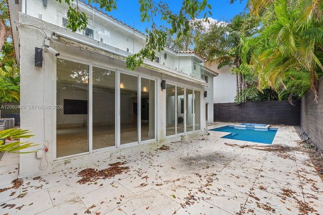 1830 Chucunantah Road, Miami, FL 33133