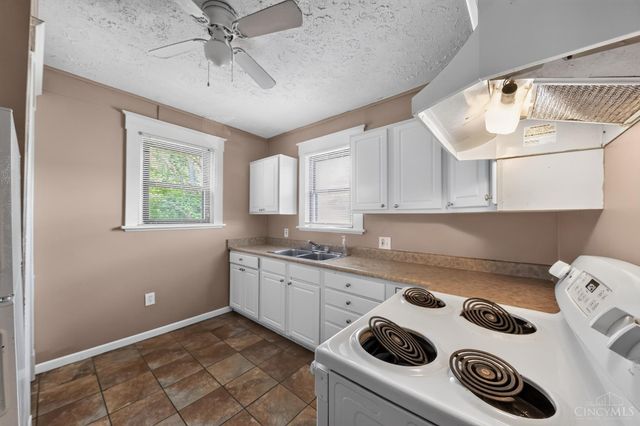 4794 Prosperity Place, Cincinnati, OH 45238