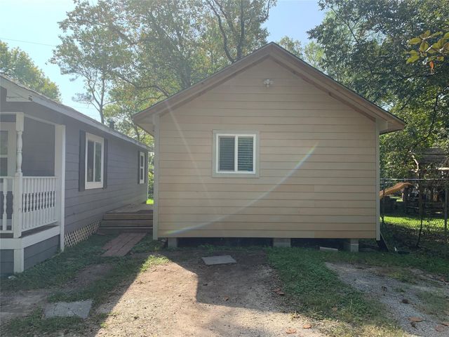 5924 Morningdale Street, Houston, TX 77396