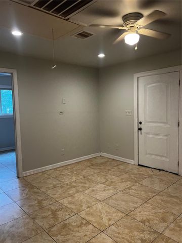 5924 Morningdale Street, Houston, TX 77396