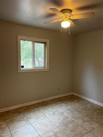 5924 Morningdale Street, Houston, TX 77396