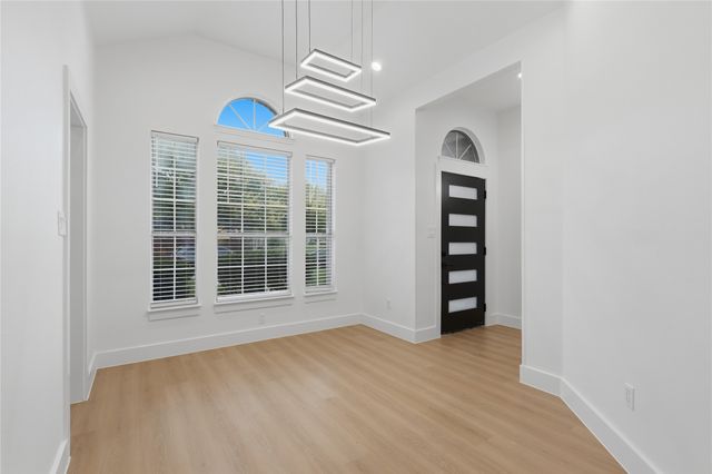 7034 Lo Chalmers Lane, Garland, TX 75043
