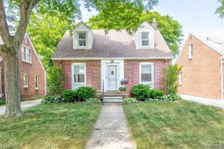 1715 Kingsbury Avenue, Dearborn, MI 48128