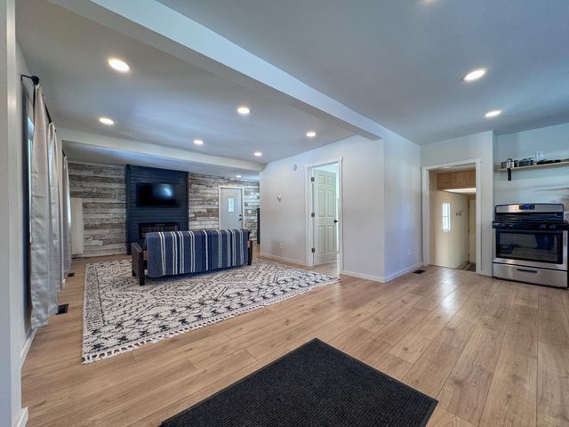 2411 Town Hall Road NW, Bemidji, MN 56601