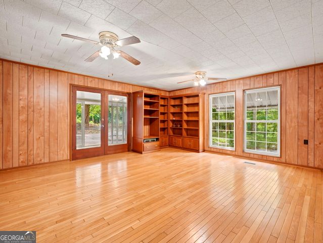 370 Thompson Lane, Jasper, GA 30143