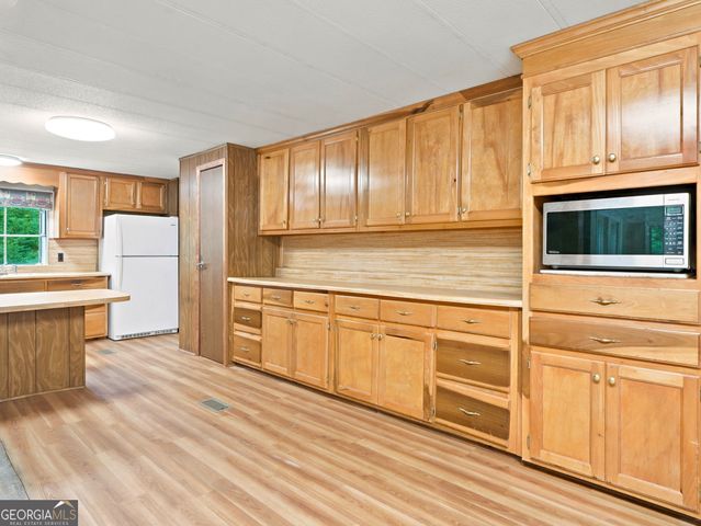 370 Thompson Lane, Jasper, GA 30143