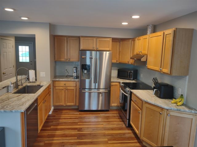 17342 Hazel Street 1, Spring Lake, MI 49456