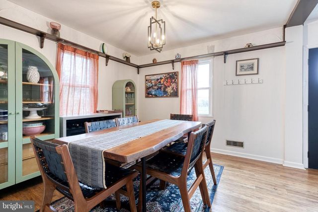 2 MANSION RD, Linthicum Heights, MD 21090