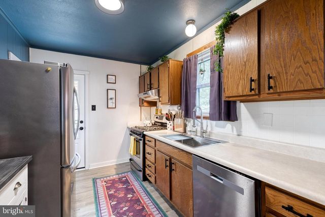 2 MANSION RD, Linthicum Heights, MD 21090