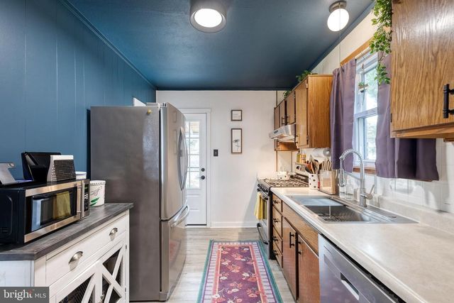 2 MANSION RD, Linthicum Heights, MD 21090