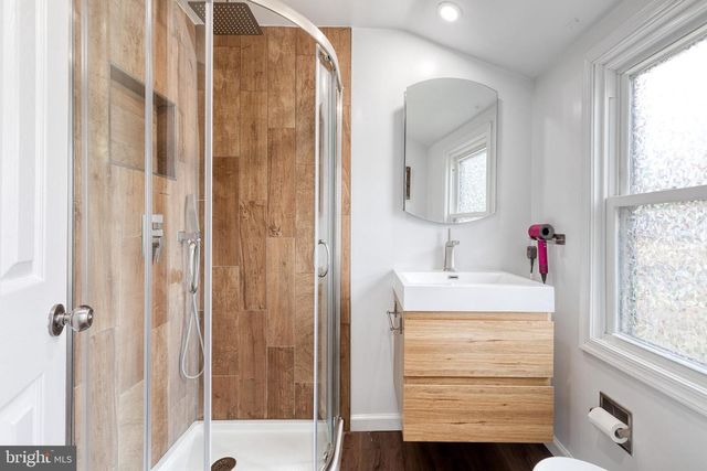 2 MANSION RD, Linthicum Heights, MD 21090