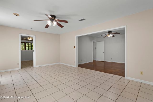 1633 Vine Street, Biloxi, MS 39531