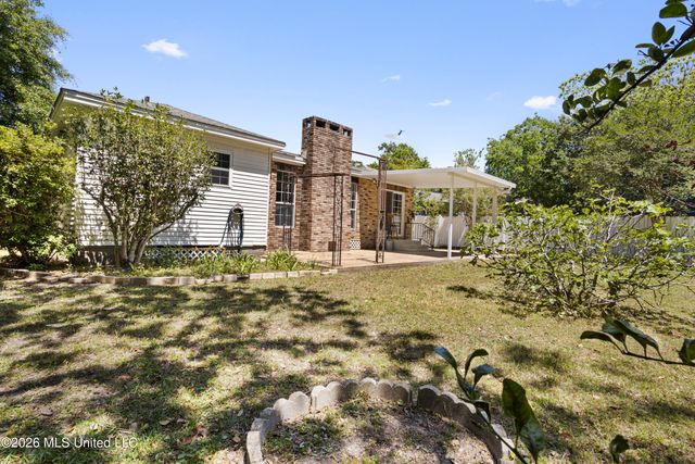 1633 Vine Street, Biloxi, MS 39531