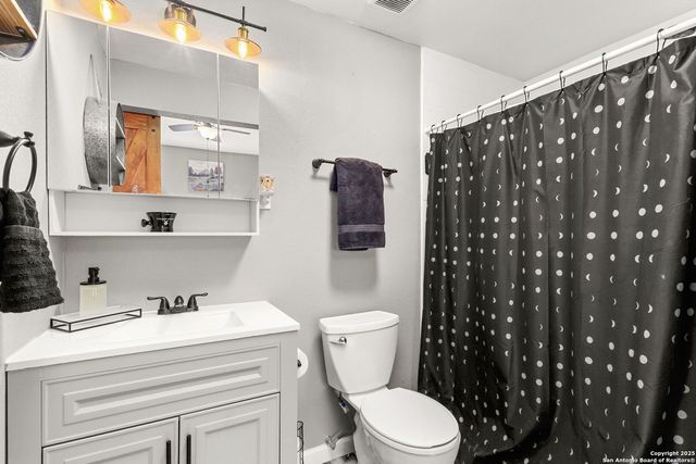 114 Avenue B, Converse, TX 78109