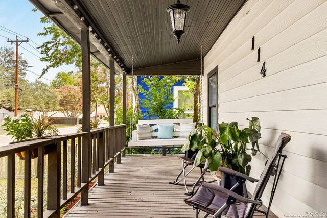 114 Avenue B, Converse, TX 78109