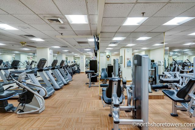 269-10 Grand Central Parkway 8P, Floral Park, NY 11005