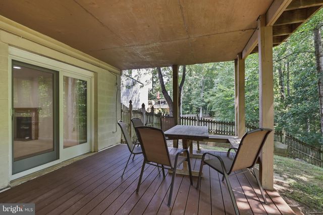 10799 ADARE DR, Fairfax, VA 22032