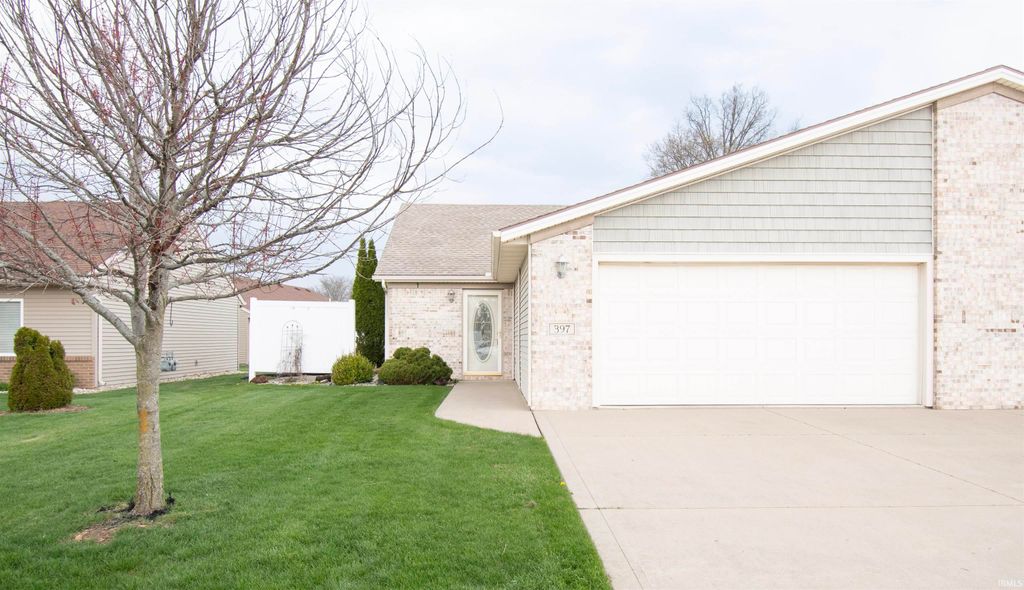 397 Haley Drive, Kendallville, IN 46755