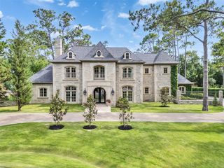 11527 Green Oaks Drive, Houston, TX 77024