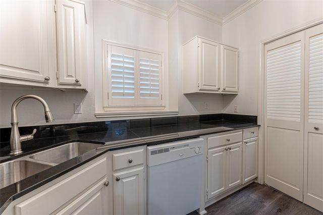 6002 Auburndale Avenue C, University Park, TX 75205