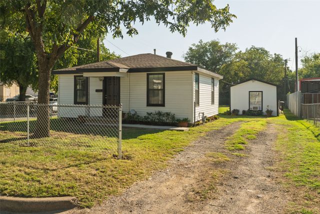 3224 N Hampton Street, Fort Worth, TX 76106
