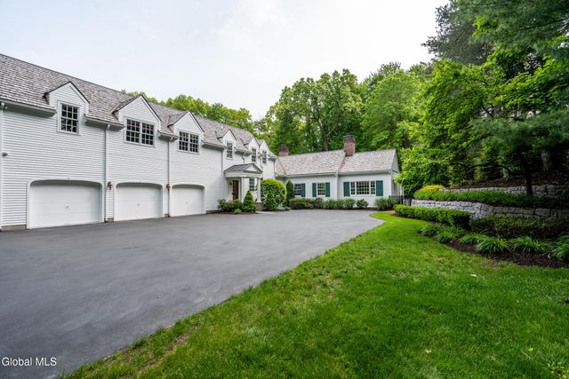 1 W Cobble Hill Road, Colonie, NY 12211