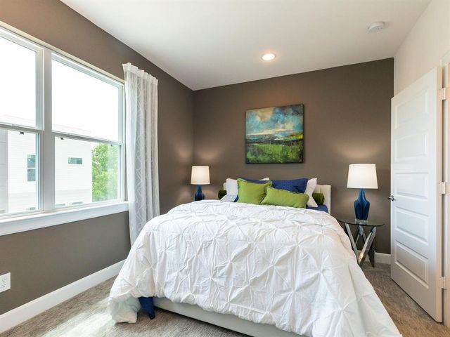 310 Jensen Drive, Houston, TX 77020