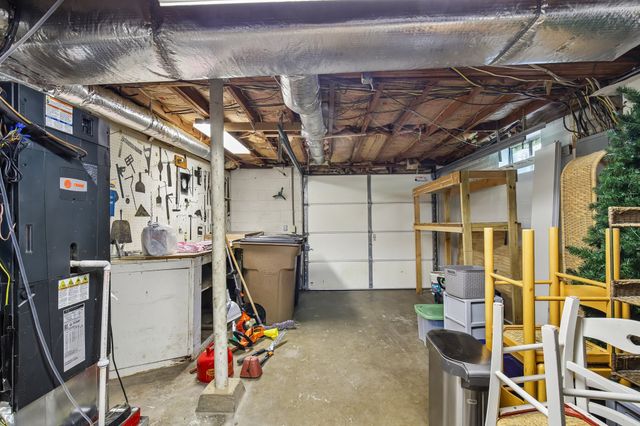 2014 Warden Dr, Nashville, TN 37216