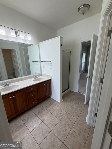 105 Creekside Drive, Lagrange, GA 30240