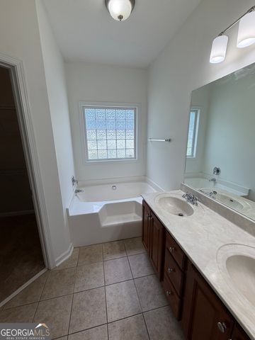 105 Creekside Drive, Lagrange, GA 30240