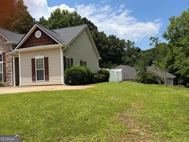 105 Creekside Drive, Lagrange, GA 30240