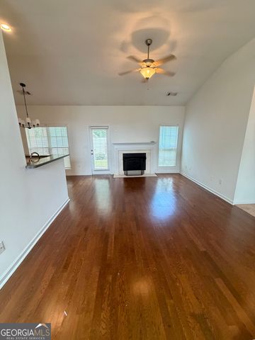 105 Creekside Drive, Lagrange, GA 30240