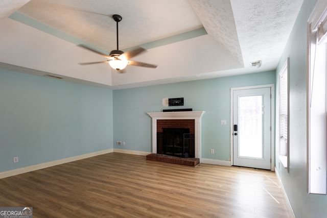 516 Cambridge Way, Loganville, GA 30052