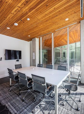900 S 1st ST 416, Austin, TX 78704