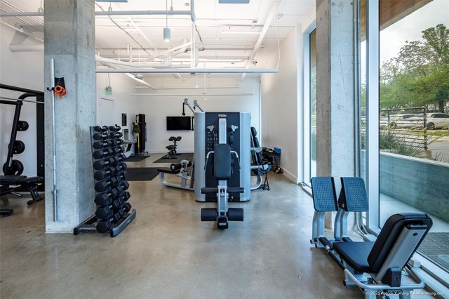 900 S 1st ST 416, Austin, TX 78704
