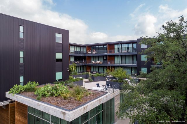 900 S 1st ST 416, Austin, TX 78704