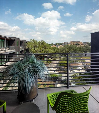 900 S 1st ST 416, Austin, TX 78704