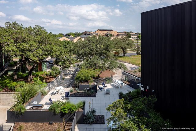 900 S 1st ST 416, Austin, TX 78704