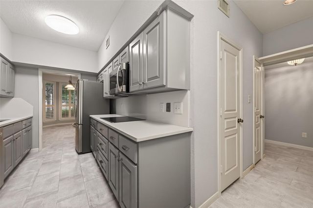 2400 N Braeswood Boulevard 129, Houston, TX 77030