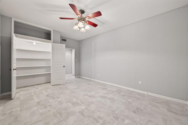 2400 N Braeswood Boulevard 129, Houston, TX 77030