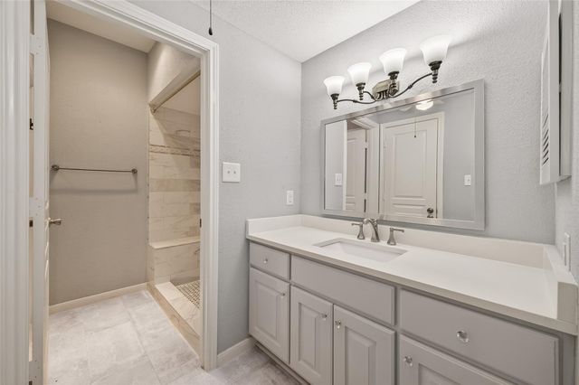 2400 N Braeswood Boulevard 129, Houston, TX 77030