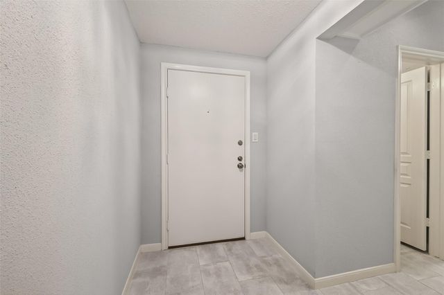 2400 N Braeswood Boulevard 129, Houston, TX 77030