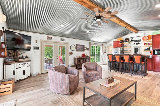 159 County Road 3195, Winnsboro, TX 75494