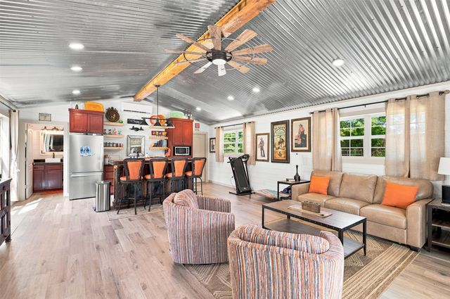 159 County Road 3195, Winnsboro, TX 75494