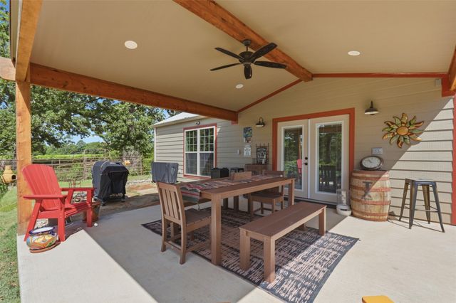159 County Road 3195, Winnsboro, TX 75494